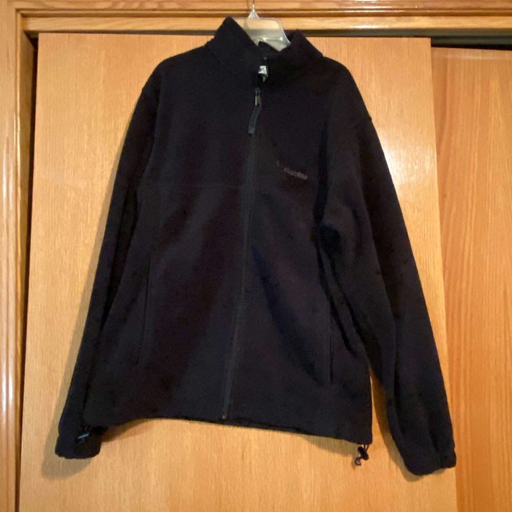 COPY - Columbia fleece jacket. Size M black